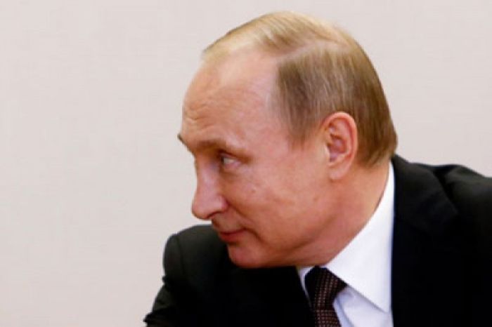 Media rusia dibabat habis di facebook putin ngamuk