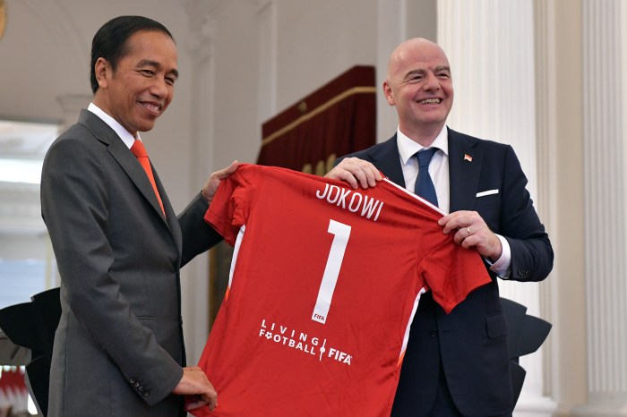 Jokowi resmikan kantor perwakilan fiba di jakarta indonesia gembira