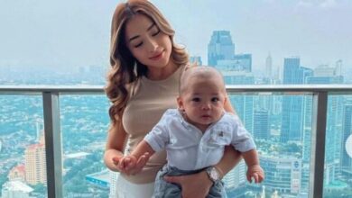 Cara nikita willy hadapi anak rewel tarik napas dan minum