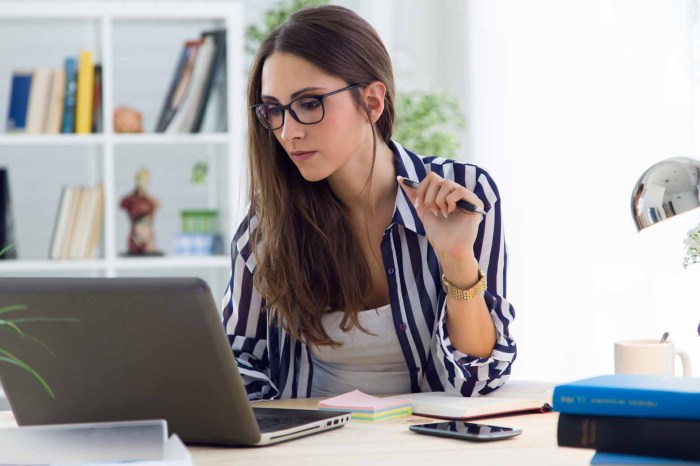 Mengapa rekan kerja yang bermasalah di kantor tak sadar dirinya