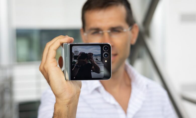 Menjajal kebolehan kamera samsung galaxy z flip6 di kota paris