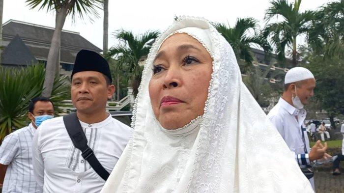 Titiek soeharto senang banyak anak muda mulai lirik ulos