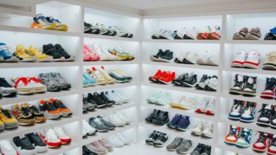 8 artis yang gemar koleksi sneakers ada yang sampai ratusan juta rupiah