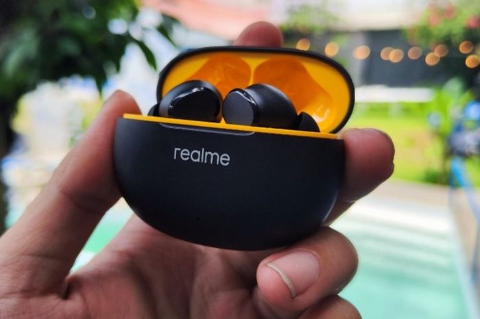 Dijual rp 200 ribuan realme buds t01 dilengkapi fitur ai dan kualitas suara jernih