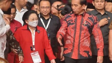 Jokowi bilang data npwp bocor karena disimpan di banyak tempat