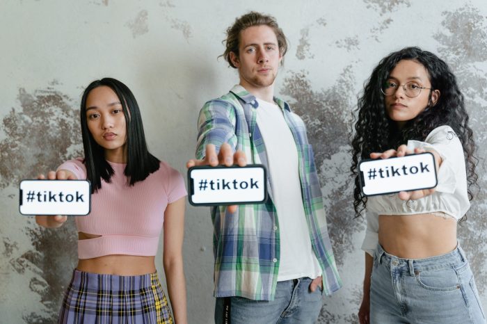 Tiktok rilis fitur group chat yang bisa tampung 32 orang begini cara menggunakannya