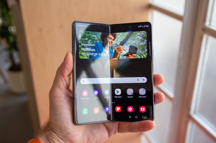 Bukan galaxy z fold6 slim ini nama pilihan samsung untuk hp layar lipat terbaru