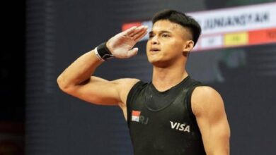 Rizki juniansyah trending di medsos usai pecahkan rekor dunia dan raih emas di olimpiade *