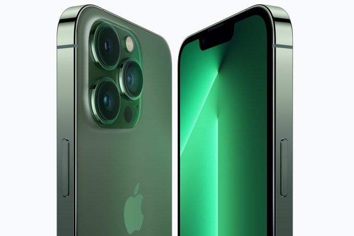 Harga iphone 13 hingga iphone 15 turun di india ini penyebabnya